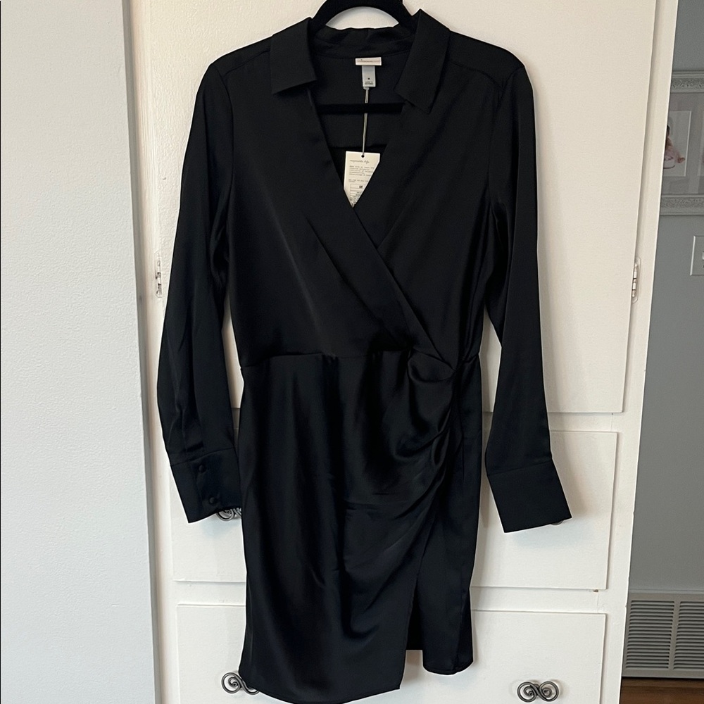 NWT A New Day Women’s Black Satin Long Sleeve Dress Size Medium